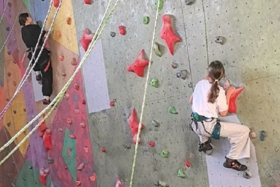    Ребята с ловкостью преодолевали маршруты. Фото: ТГ/Ширшов