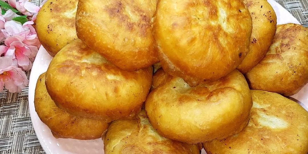 Сочные и хрустящие беляши за 30 минут. Супер универсальное тесто без яиц и без дрожжей.