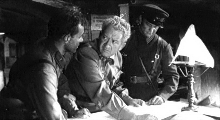 В фильме "Живые и мертвые". 1963 г.