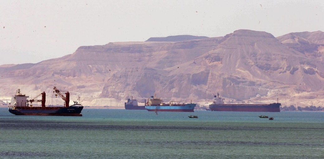 В желтой жаркой Африке...