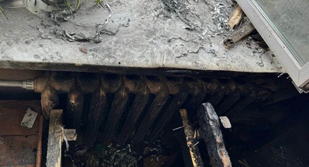 Источником возгорания в омской школе могли стать петарды