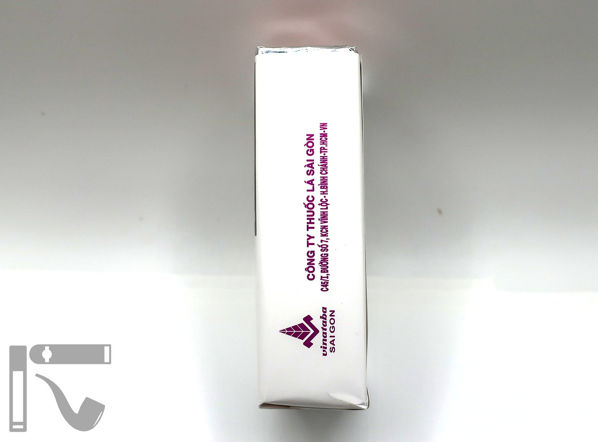 Сигареты Dalat. Фото: © канал "Уголок Курильщика"