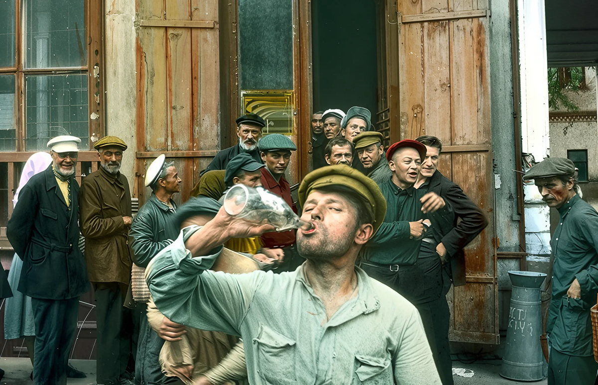 Цветной кадр московской улицы 1932 года