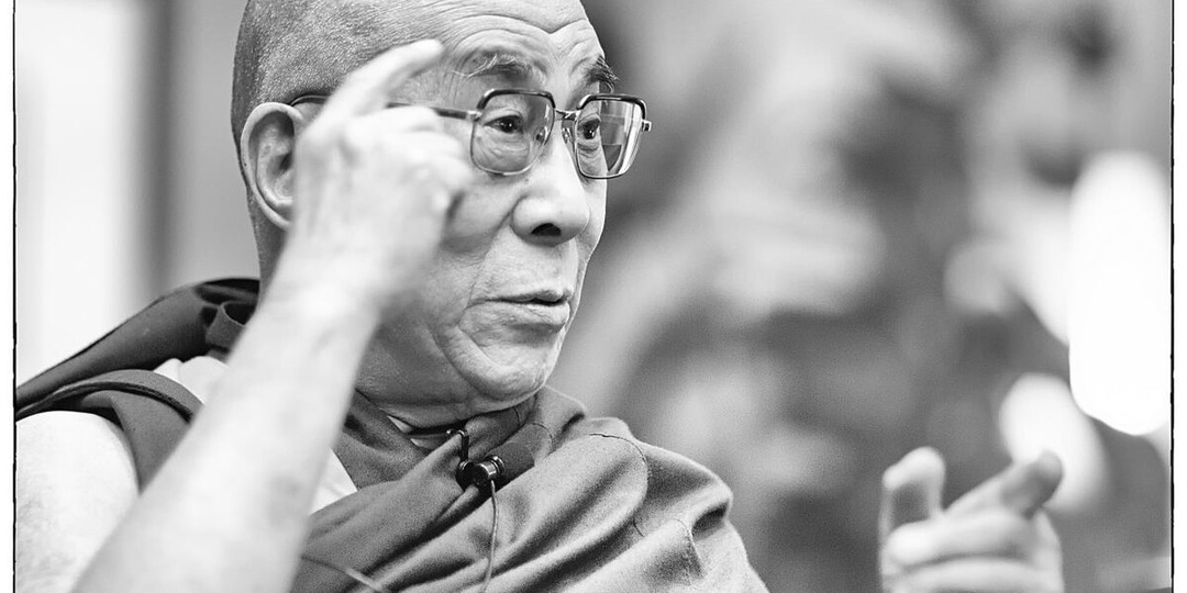 Как держать ум в потоке добродетели на примере учения Далай‑ламы.