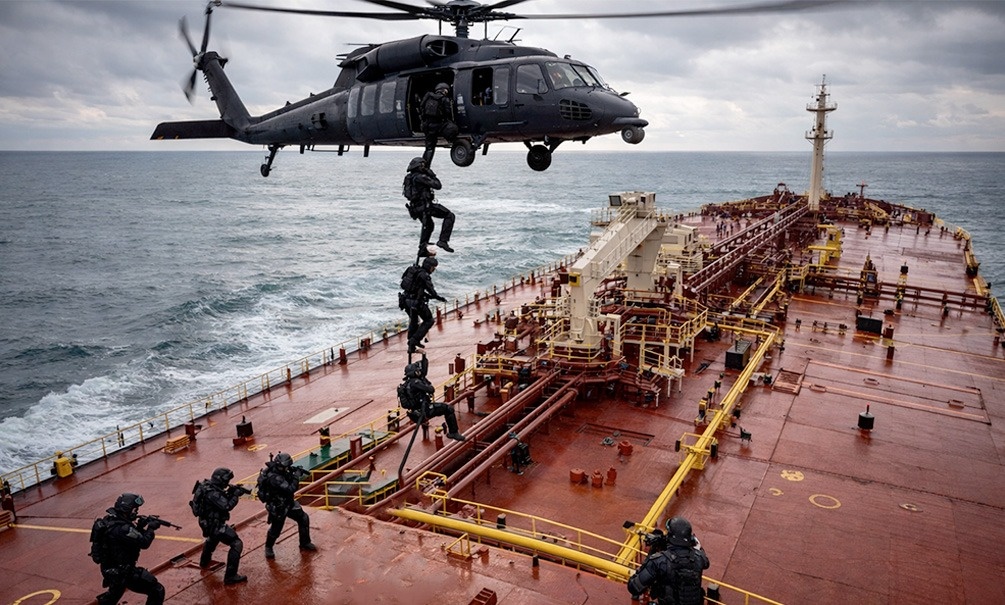   Иллюстрация: коллаж "Блокнота"