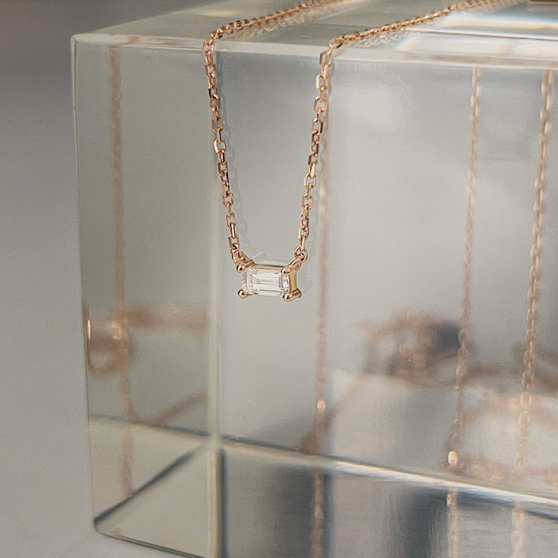 Кулон Vanrycke Georgia из розового золота с бриллиантом