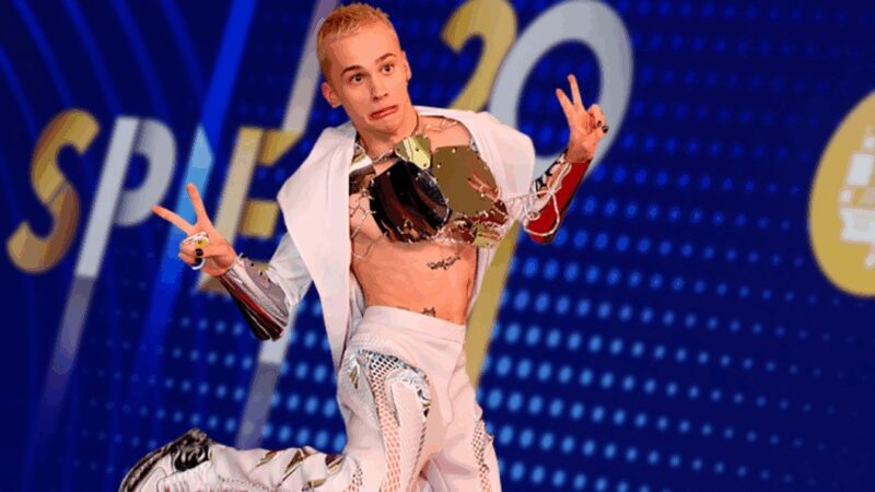    Даня Милохин, тиктокер, ставший неожиданным гостем экономического форума.