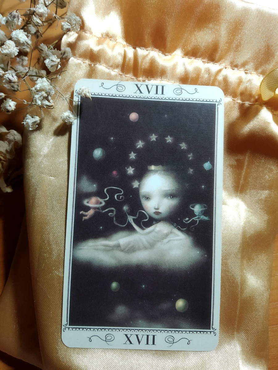 Аркан Звезда из Таро Николетта Чекколи