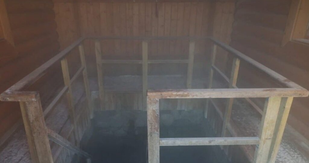 В Перми более трех тысяч человек приняли участие в крещенских купаниях