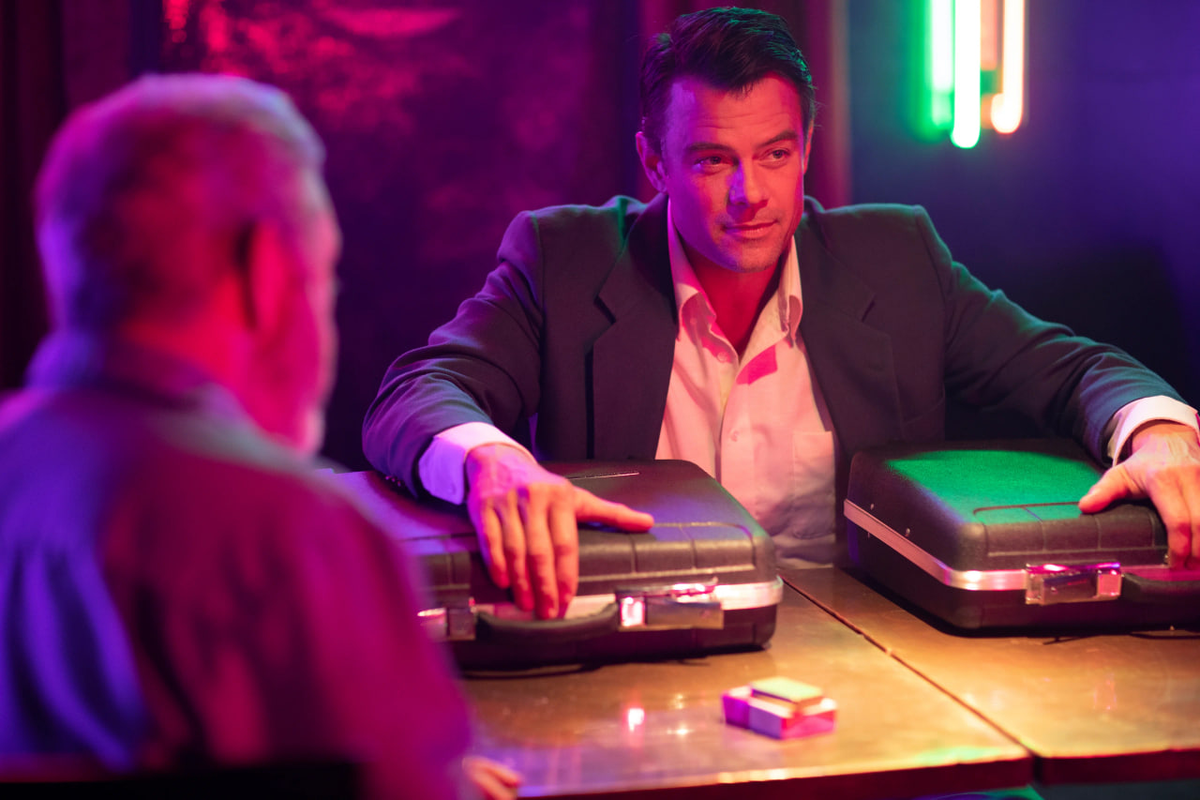 (источник: kinopoisk.ru)