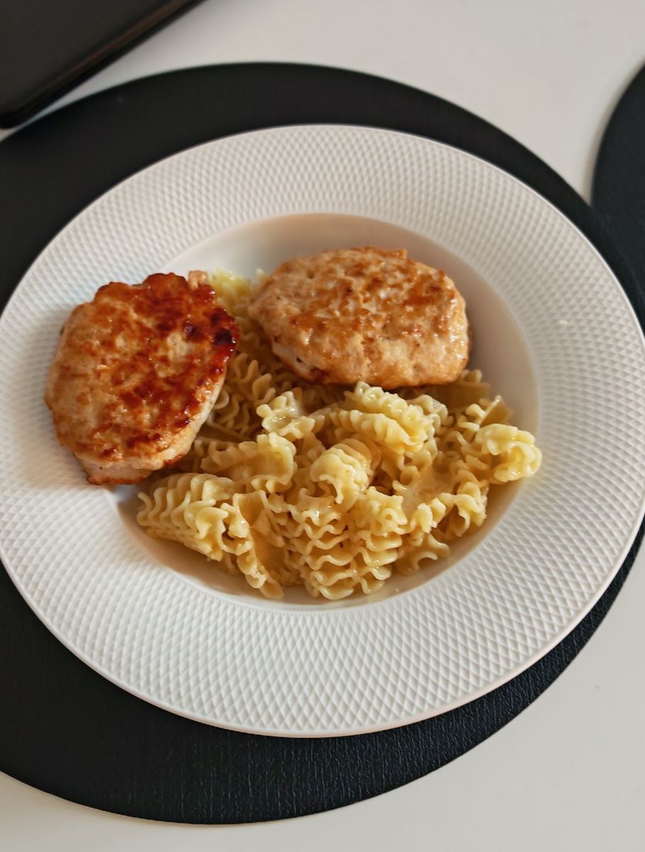 Фото автора Обед дочери, от овощей отказалась 