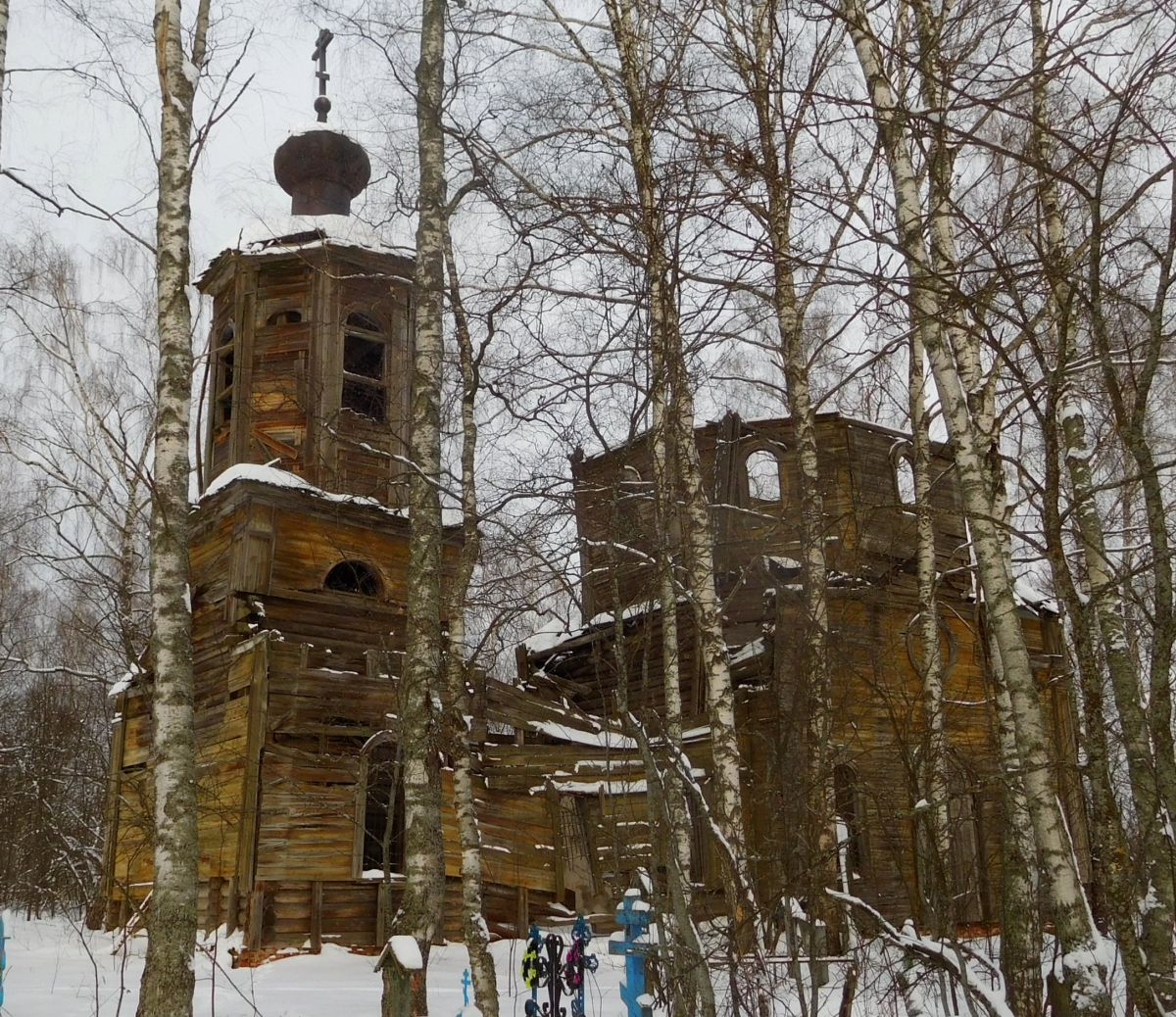 Церковь в Покровском. В 2024 году снесена.