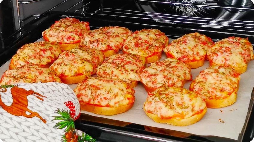 Хрустящие горячие бутерброды. Аппетитные, ароматные, сочные