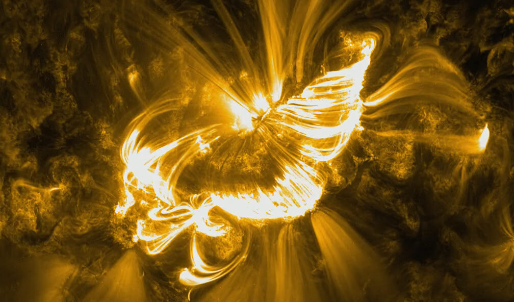 Фото: вспышка, породившая выброс плазмы, который достигнет Земли во вторник (Официальный канал лаборатории солнечной астрономии ИКИ РАН)