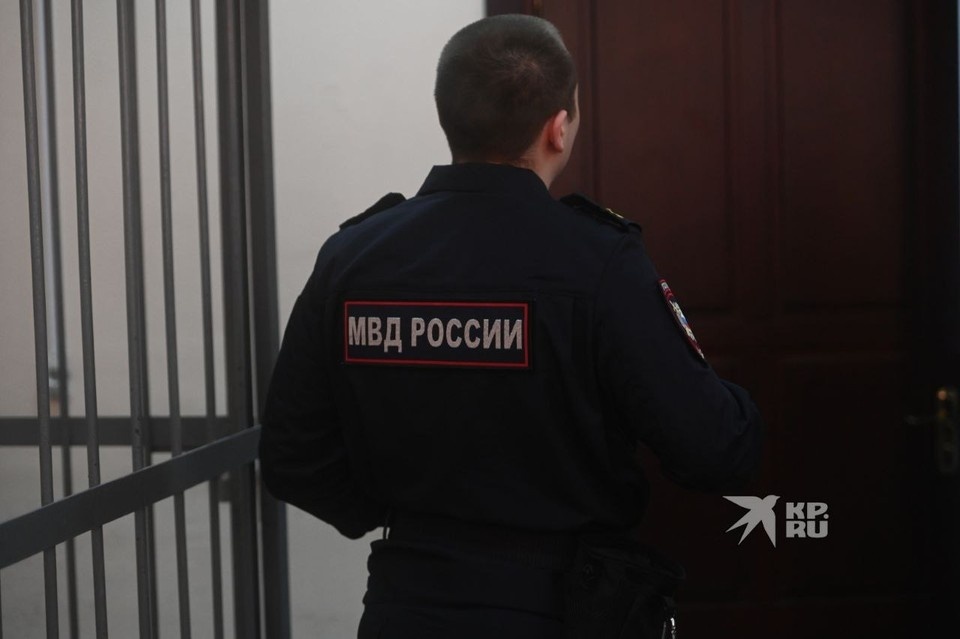    Трое мужчин произвели контрафактного алкоголя на 7 миллионов рублей Ольга ЮШКОВА