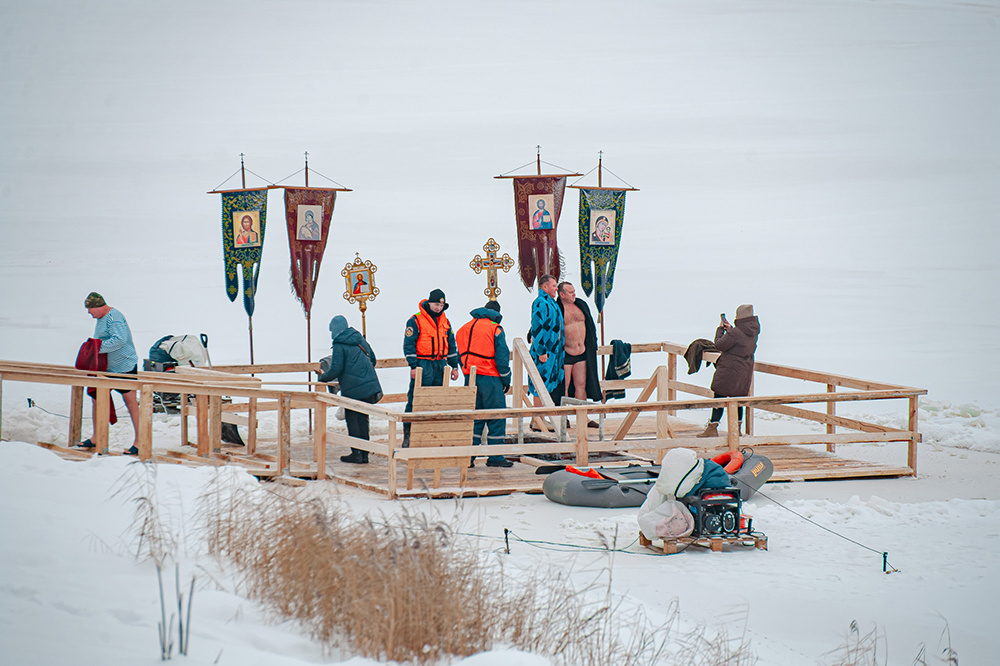 Трижды с головой – в Твери идут Крещенские купания