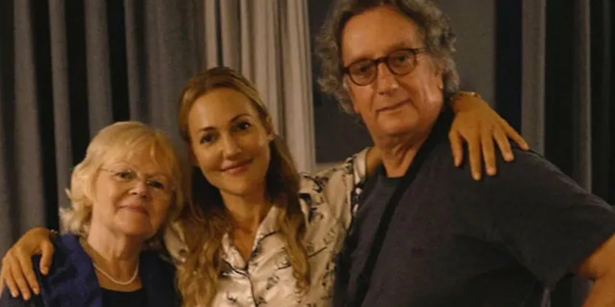 Мерьем с родителями