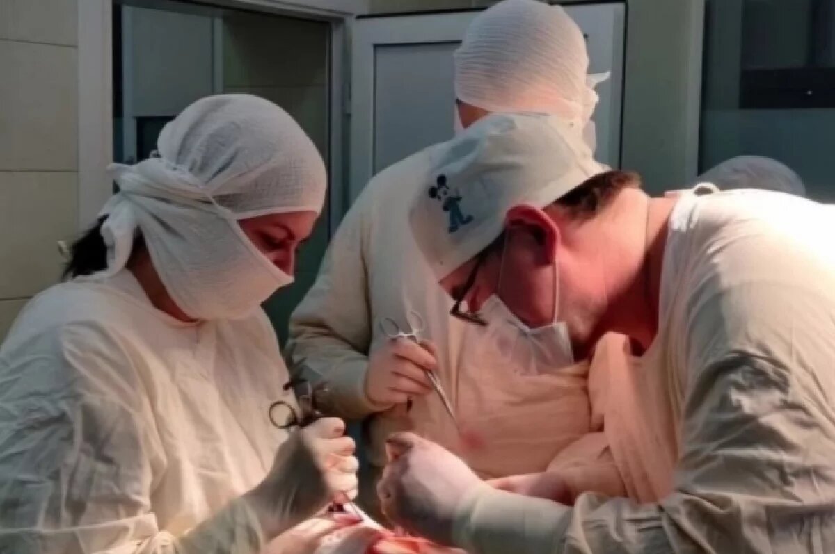    Пациентку срочно прооперировали.