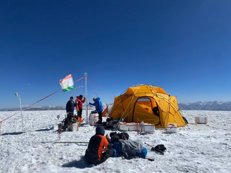 ФОТО: Центр изучения ледников Национальной академии наук Таджикистана