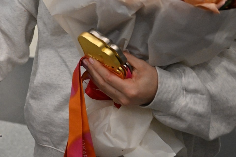    Спортсмены соревновались в беге на различные дистанции. Иван МАКЕЕВ