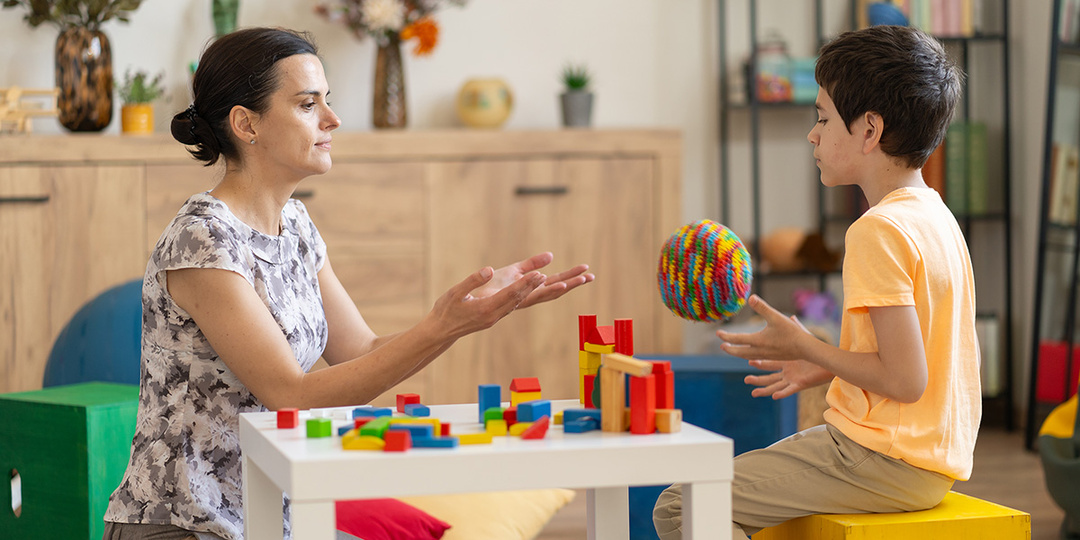 Сколько стоит воспитание ребёнка с аутизмом