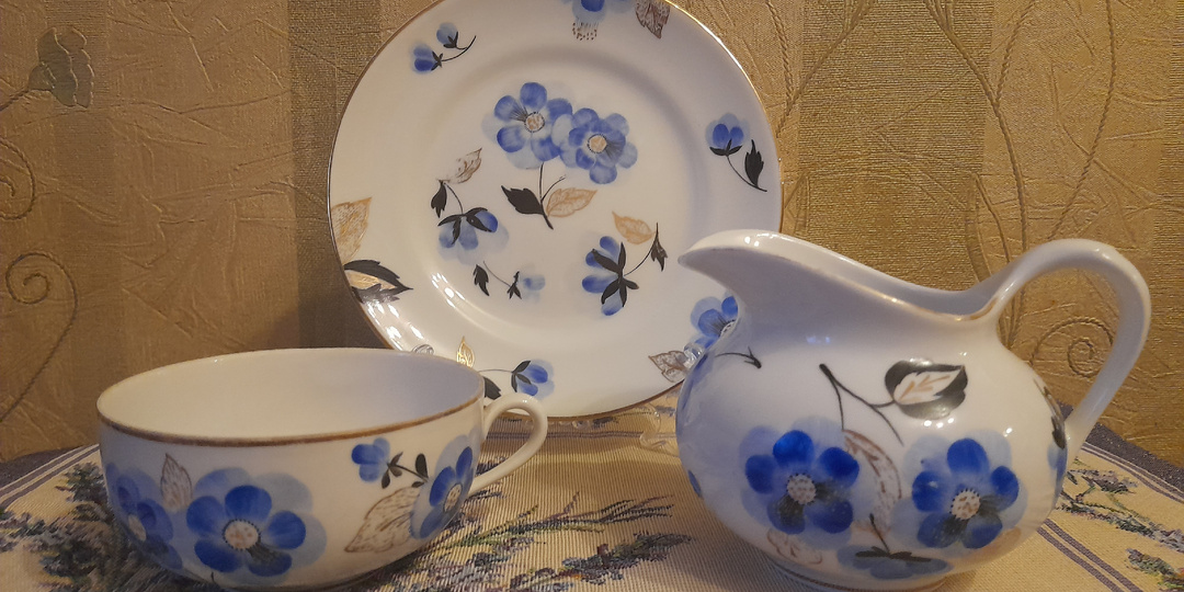 "Синие махровые цветы" Т.Н. Беспаловой-Михалёвой