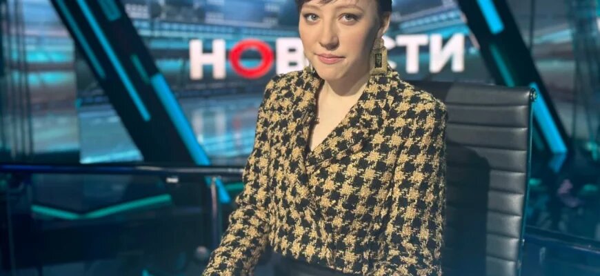    Варвара Водзинская — спортивный комментатор «Матч ТВ», ведущая шоу «Леди вне закона» на радиостанции «Своё Радио», в интервью для сайта Школы журналистики имени Владимира Мезенцева рассказала, как она готовится к матчам и справляется с критикой, а также прокомментировала мужские виды спорта. Полина Ковалёва