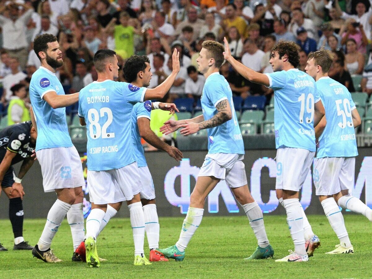    Футболисты "Сочи" | © РИА Новости / Екатерина Лызлова