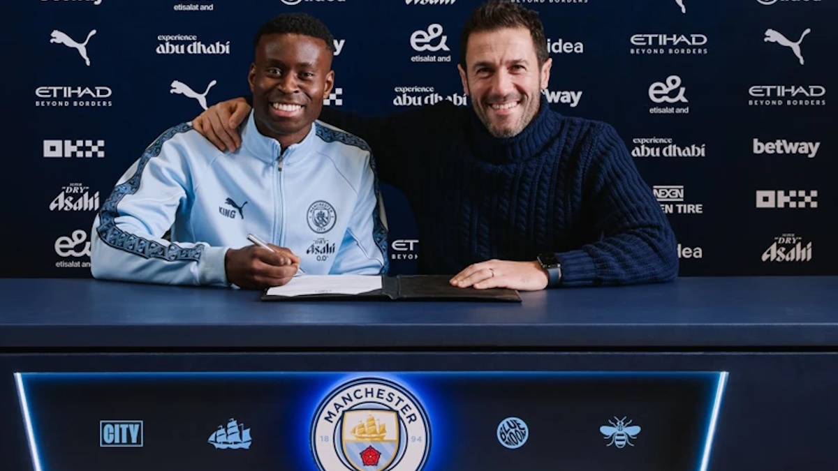    Защитник Марк Гехи перешел в "Манчестер Сити". Фото: официальный сайт "Манчестер Сити".