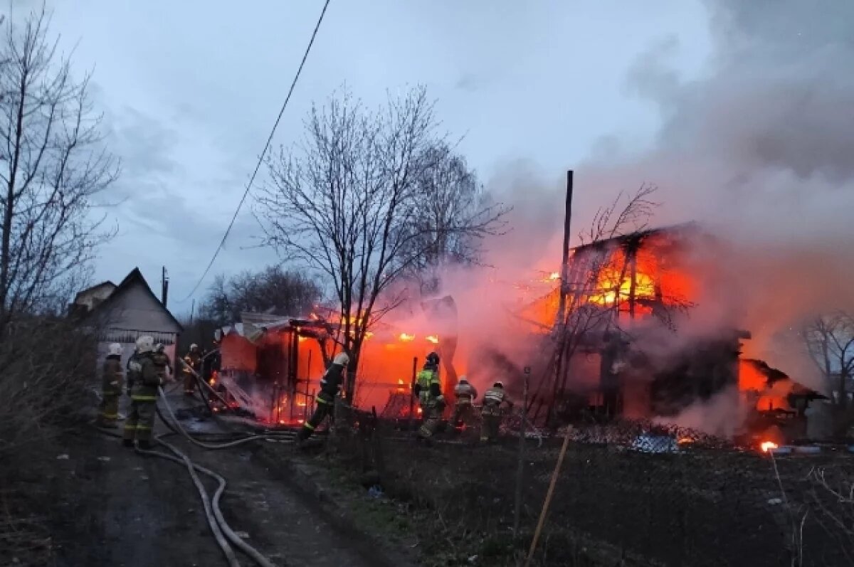    СК по Пермскому краю расследует гибель мужчины и двух женщин в огне