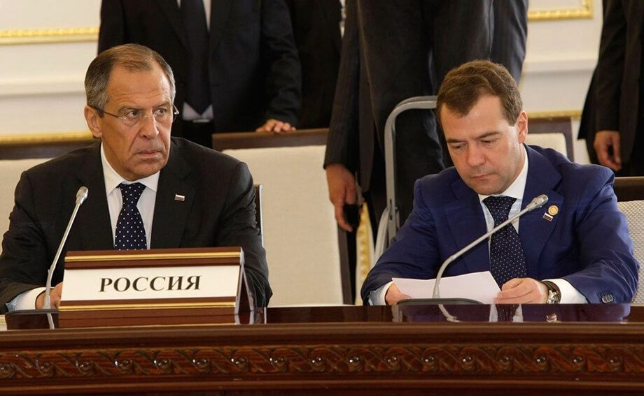 Медведев и Лавров могут продлить милитаристское направление в политике. | Фото: сайт президента России