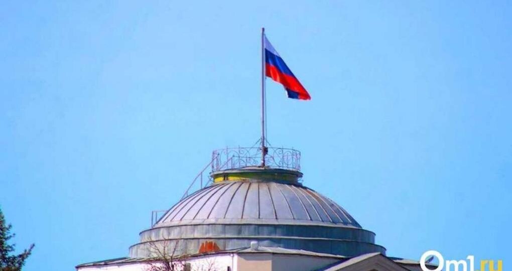 В Кормиловском районе ищут нового главу вместо попавшего под «уголовку» Бусса