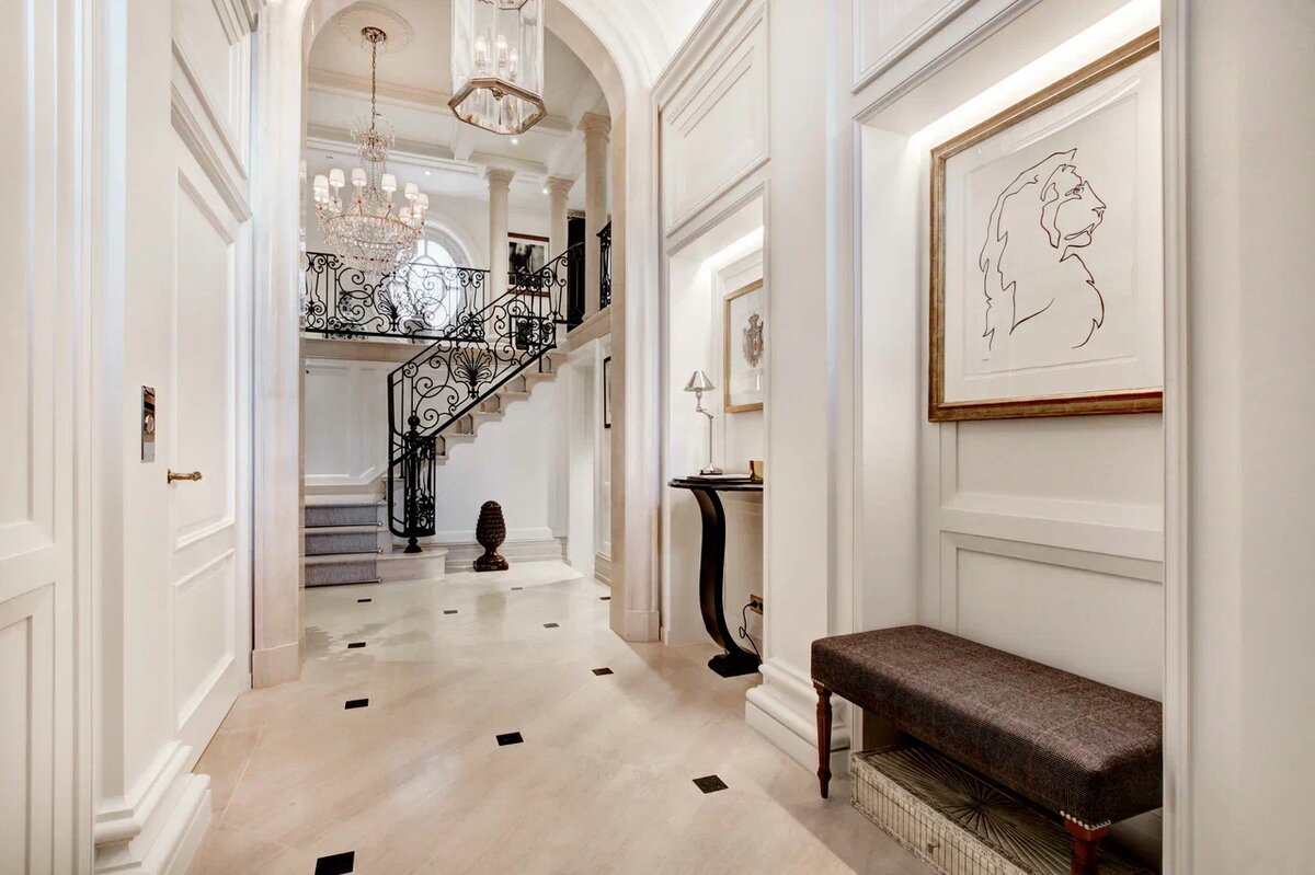 Если дом начинается так, дальше можно не объяснять