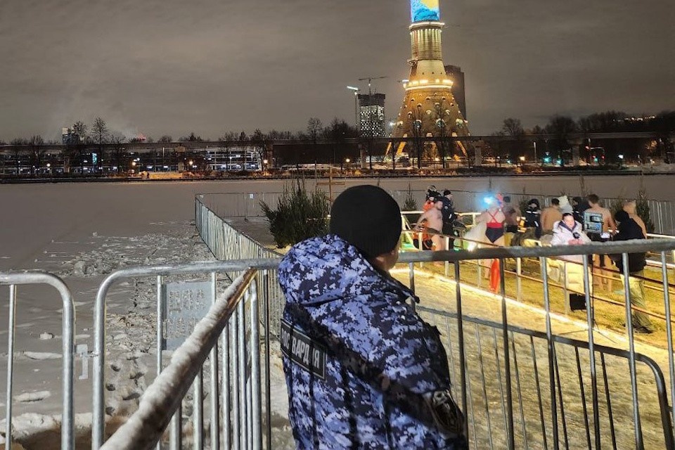    Столичные росгвардейцы обеспечили безопасность мероприятий на Крещение Предоставлено Росгвардией