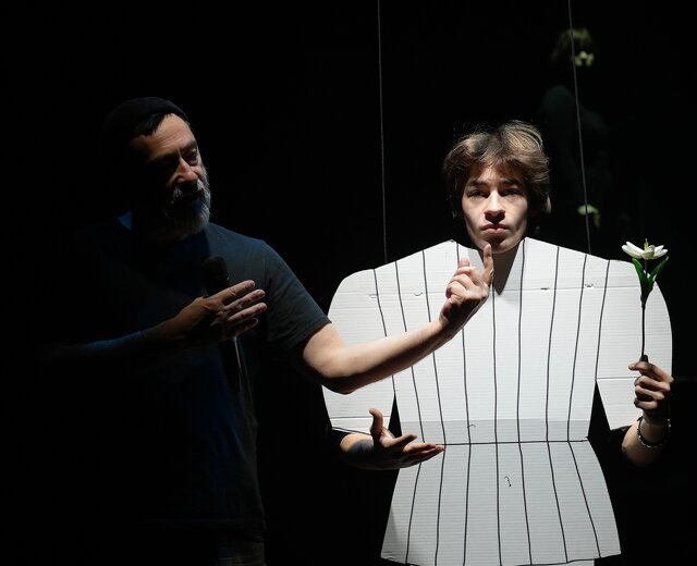 Основано на уличных событиях: в Большом театре кукол премьера спектакля «Петербургские сонеты Вильяма Шекспира»