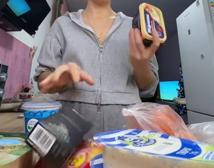 «Людей вынуждают воровать»: россияне возмущены резким ростом цен на продукты и лекарства с наступлением нового года