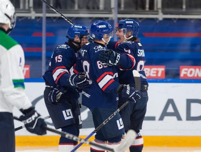    ФОТО: пресс-служба ХК "Лада"