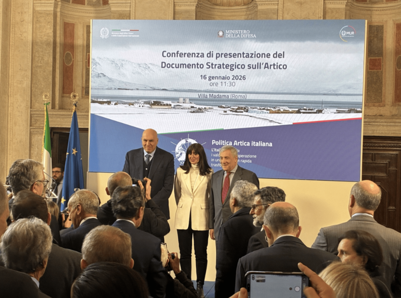 Фото: Презентация новой итальянской арктической стратегии на пресс-конференции (Источник – Osservatorio Arctico)