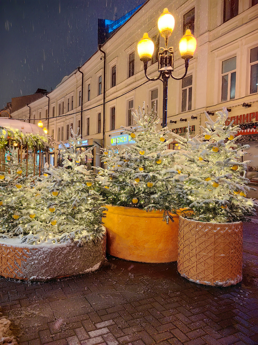 Новогодняя Москва 2026. Фестиваль «Зима в Москве». «Мандариновое настроение» на Арбате