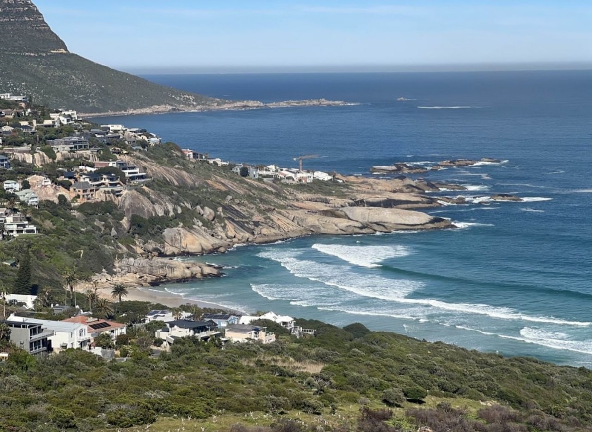 Город двух океанов, трёх эпох и тысячи легенд