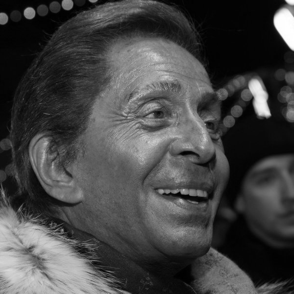     Умер основатель дома моды Valentino Валентино Гаравани