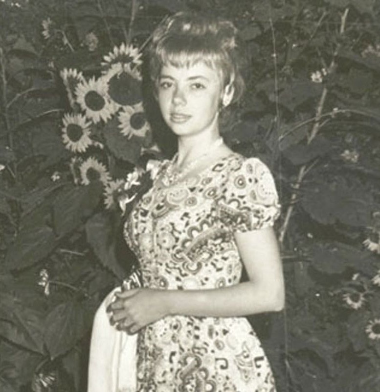 Юлиана Кёпке в день рождественского бала