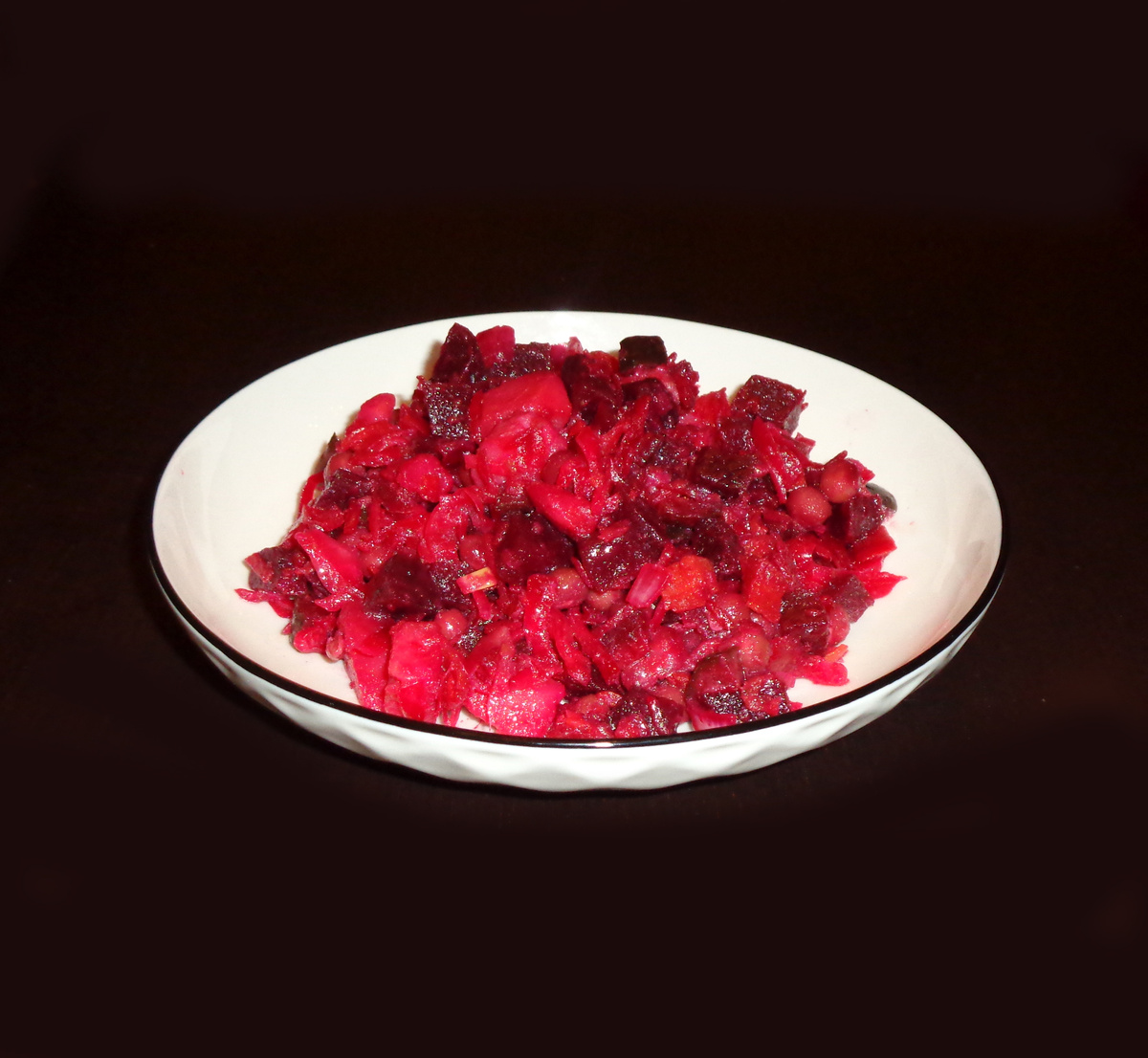 Вот такой винегрет без варки овощей получился . Фото автора