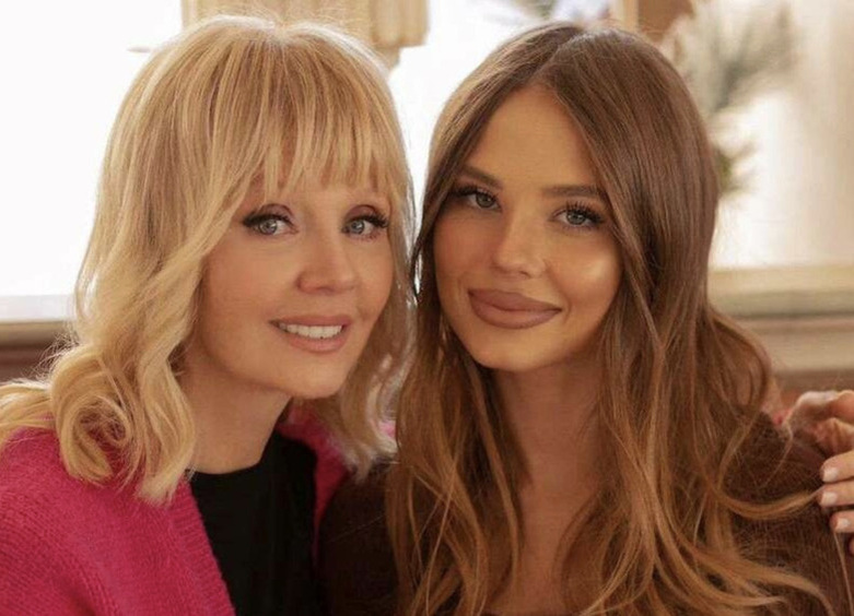     Валерия с невесткой Лианой