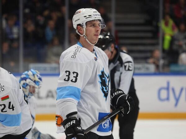 Минское "Динамо" обыграло СКА в выездном матче КХЛ