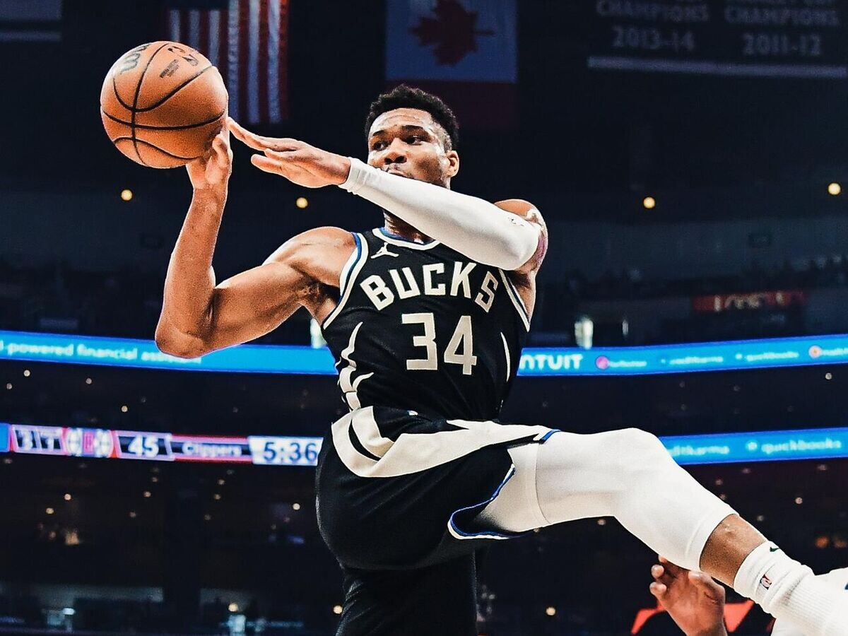    Греческий баскетболист "Милуоки Бакс" Яннис Адетокунбо | © Фото : Пресс-служба "Милуоки Бакс"