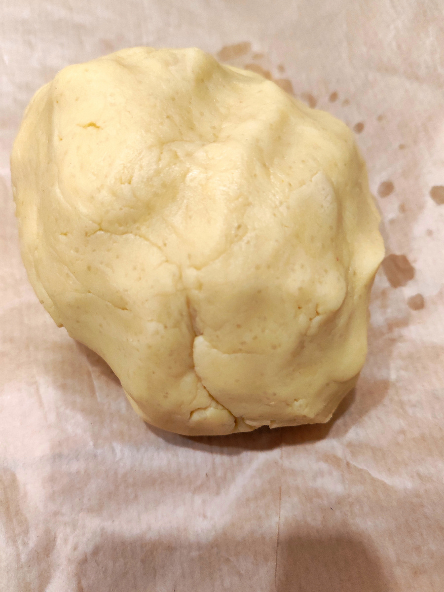 Тесто отправляется в холодильник 