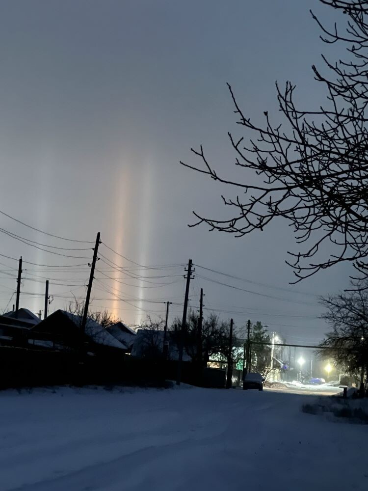 Да-да, несколько дней ранние утра украшало настоящее морозное гало!