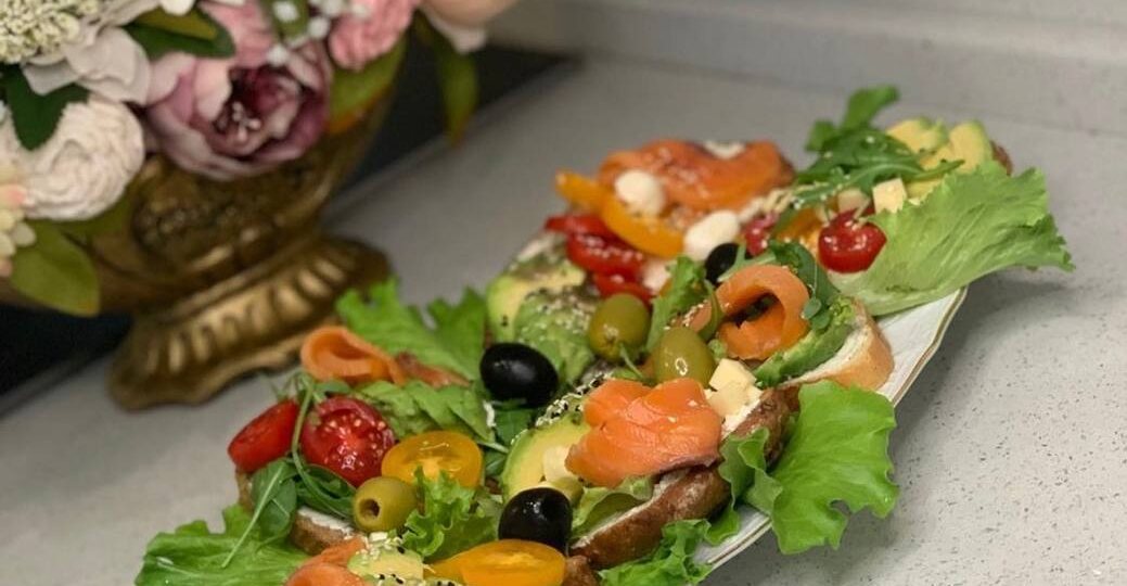 Слабосолёная сёмга и брускетта, от которой невозможно оторваться 🐟