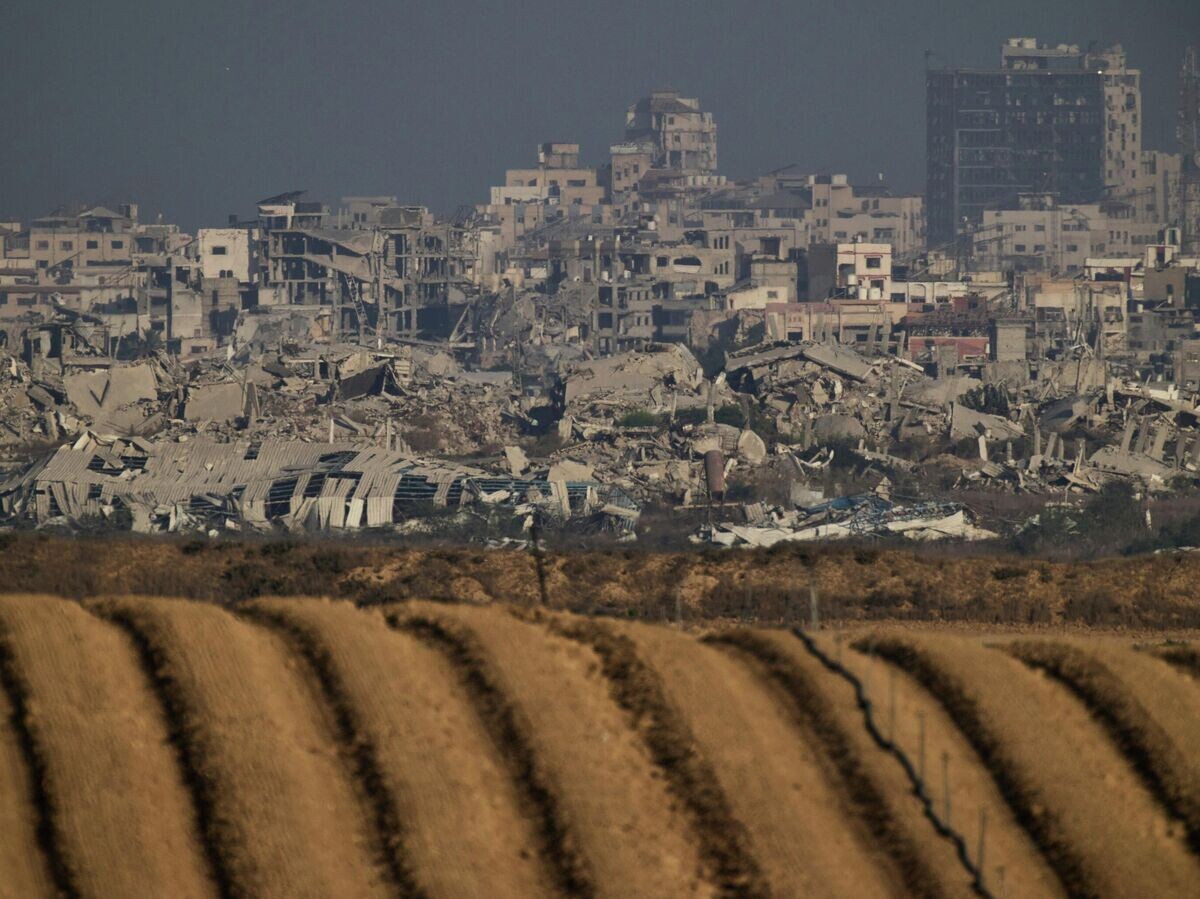    Разрушенные здания в секторе Газа | © AP Photo / Leo Correa